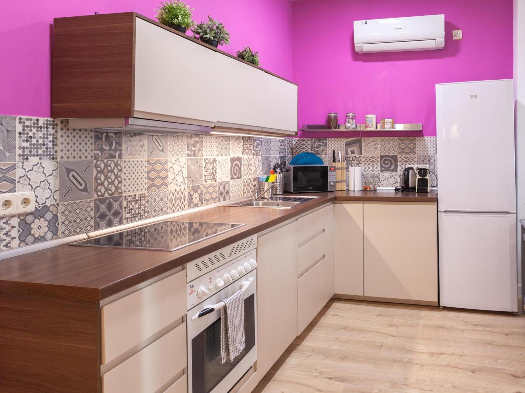Enorme Y Acogedor Piso En La Puerta Del Sol Apartment Madrid Luaran gambar